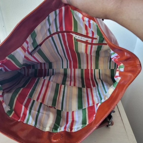 HYPE Genuine Leather Large Brown Glazed Tassel Shoulder Bag - NWT - Picture 3 of 15